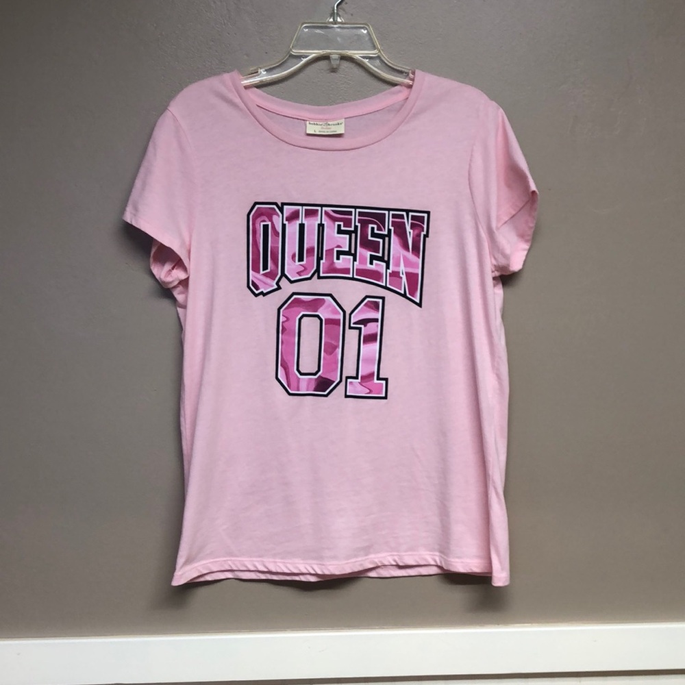 Queen pink t-shirt #1 large
